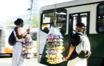 Süßigkeitenverkäufer in Bussen